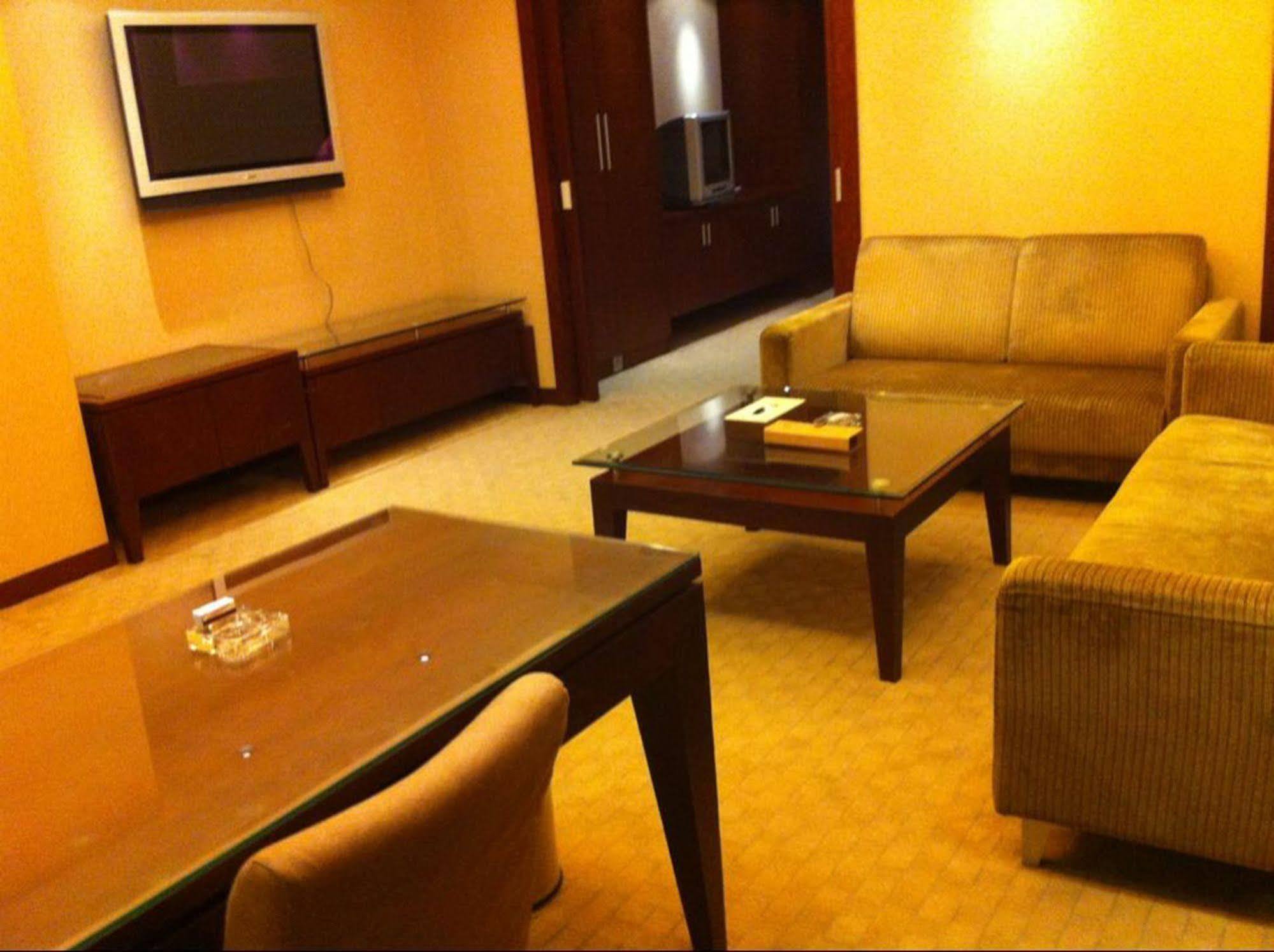 New Times Hotel Shenzhen Railway Station Zewnętrze zdjęcie